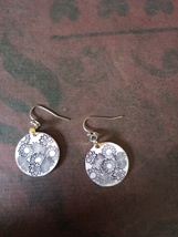 Hand stamped floral decopauged back tumbled alluminum earrings earrings - £11.19 GBP
