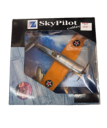 NEW RAY SKY PILOT COLLECTION 1:72 SCALE F4U CORSAIR PART NUMBER 20203 NE... - $48.61 CAD