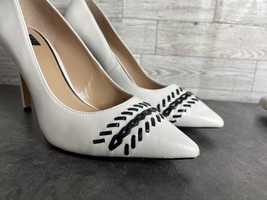 WHBM White House Black Market Olivia Women Shoes White Black 8 M Leather Heels - £35.40 GBP