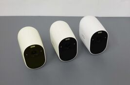 Arlo Essential VMC2330 Spotlight Indoor/Outdoor Wireless Camera 3-Pack image 2