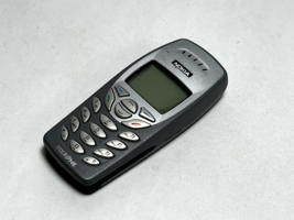 Nokia 1221 Vintage Cell Phone (TracFone) - Gray UNTESTED - £15.58 GBP