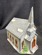 Vintage 1991 Christmas Collectibles Village Figurine &quot;St. Paul&#39;s Church&quot; - £13.78 GBP