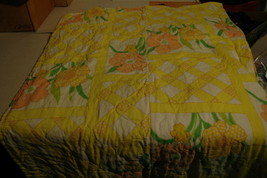 Vintage Kodel Twin Yellow Floral Flowers Bedspread Blanket - £23.91 GBP