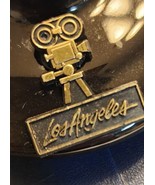 Los Angeles Lapel Hat Pin An Old Movie Camera - $194.01 MXN