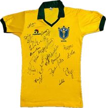 Brazil National Soccer Team Signed Jersey Autographed By Whole Team 1986 - $21,792.80 MXN