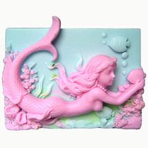 Mermaid Wendy with Fish – Detail of high relief sculpture - Silicone Soa... - $23.56