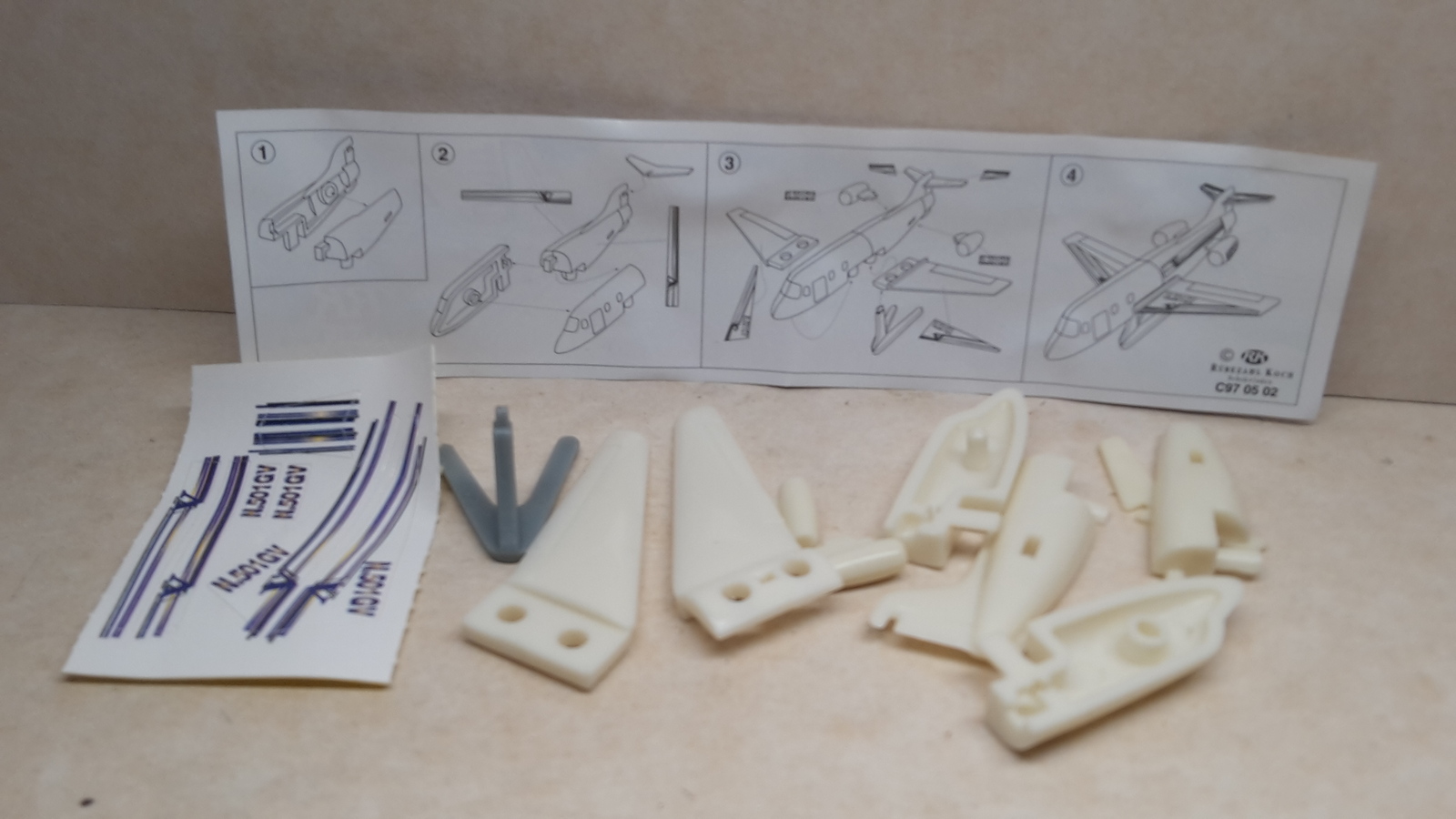 Rübezahl - C97 05 02 Flugzeuge: Airplane N501GV + paper + sticker - Surp... - $1.50