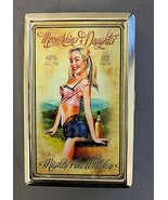 Moon Shiner&#39;s Daughter Whiskey Ad Silver Metal Cigarette Case RFID Prote... - $308.58 MXN