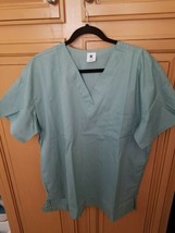 Strictly Scrubs Unisex Jade Scrub Top Size L. - $18.00