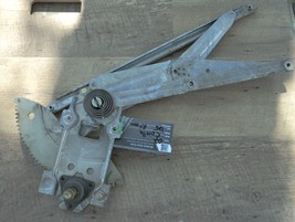 1998-2002 Toyota Corolla &gt;&lt; Window Regulator Lift &gt;&lt; Manual &gt;&lt; Front Right - £31.16 GBP