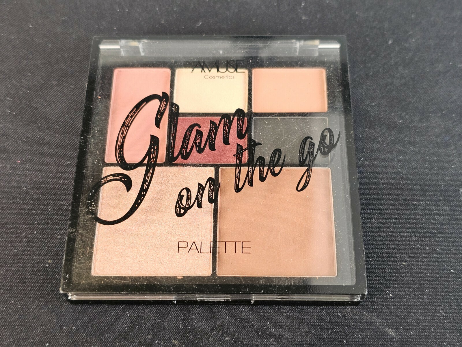 Glam On The Go Amuse 7 Eye Shadow Palette Makeup Assorted Matte/Shimmer ... - $9.85
