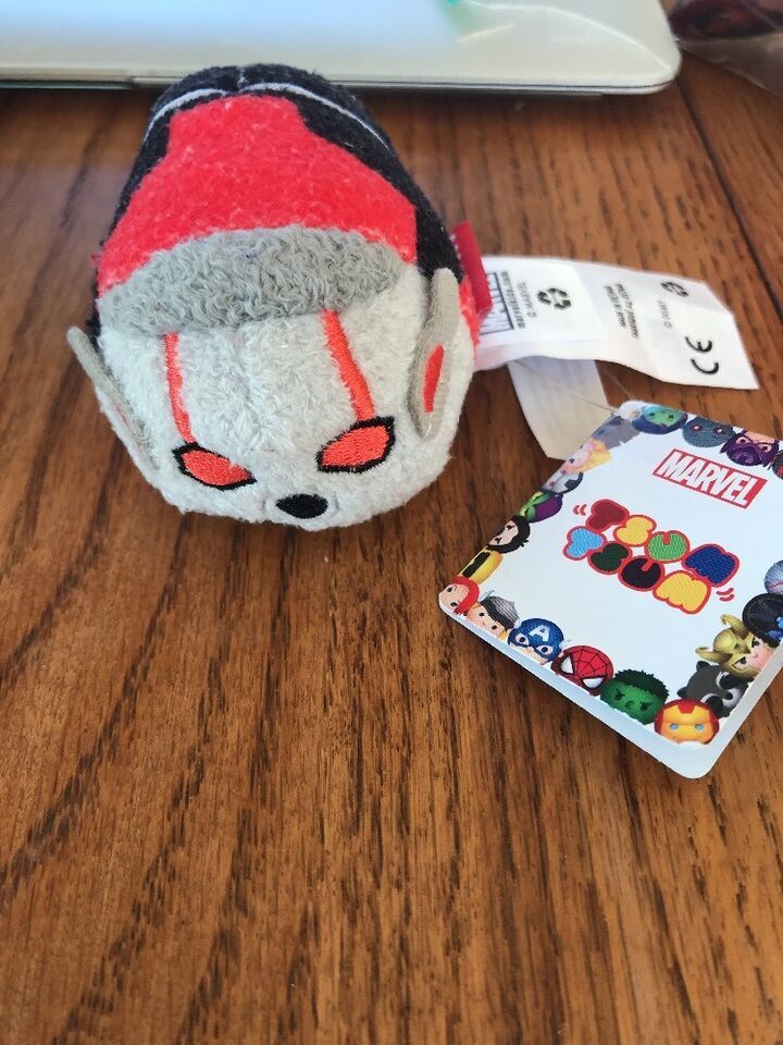 Disney Tsum Tsum FAC 011309-16120 Ships N 24h - $4.19