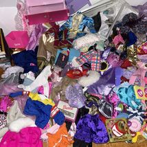 Barbie Vintage Clothes &amp; Accessory Lot 200+ Items Dress, Shirt, Pants, Food - $146.97
