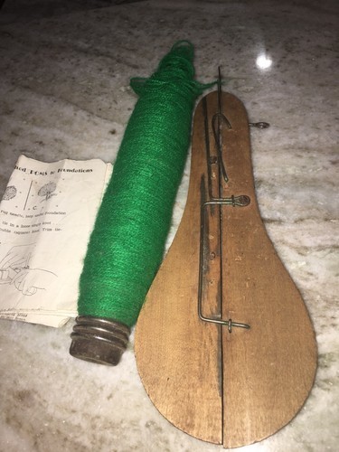 Navetta Per Tappeti E Bobina Di Tessitura. Vintage In Legno - £66.84 GBP