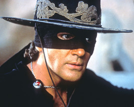 The Mask Of Zorro Antonio Banderas 16x20 Canvas Giclee - $69.99