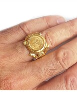 Mexican Dos Pesos gold coin encased in 14k yellow gold ring with lions  - €738,16 EUR+