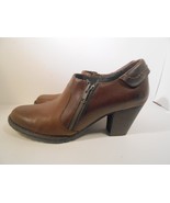 Born  Ankle Boots Booties Womens 9.5 Leather Brown Zip - $448.16 MXN