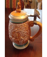 Avon &quot;Tribute to the Wild West&quot; stein, with pewter lid, 9 1/2&quot; ORIGINAL - $730.64 MXN