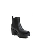 Soda Top Shoes Jaber Boot W Lug Sole Elastic Gore &amp; Chunky Heel 7W Wide Fit - $37.40