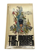 The Mouse that Roared Vintage Paperback Book Leonard Wibberley 1978 - £11.51 GBP