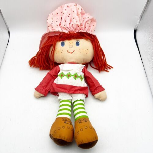 Vintage Strawberry Shortcake Plush Rag Doll Kenner American Greetings 1980  16" - £19.90 GBP