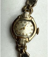 Vintage Gruen Veri-Thin Women Fashion Gold Tone Mechanical Wind Watch - $453.86 MXN
