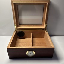 MANTELLO Cigars Humidor Glass Top Spanish Cedar Lined Cigar Box Up To 50 Cigars - $24.72