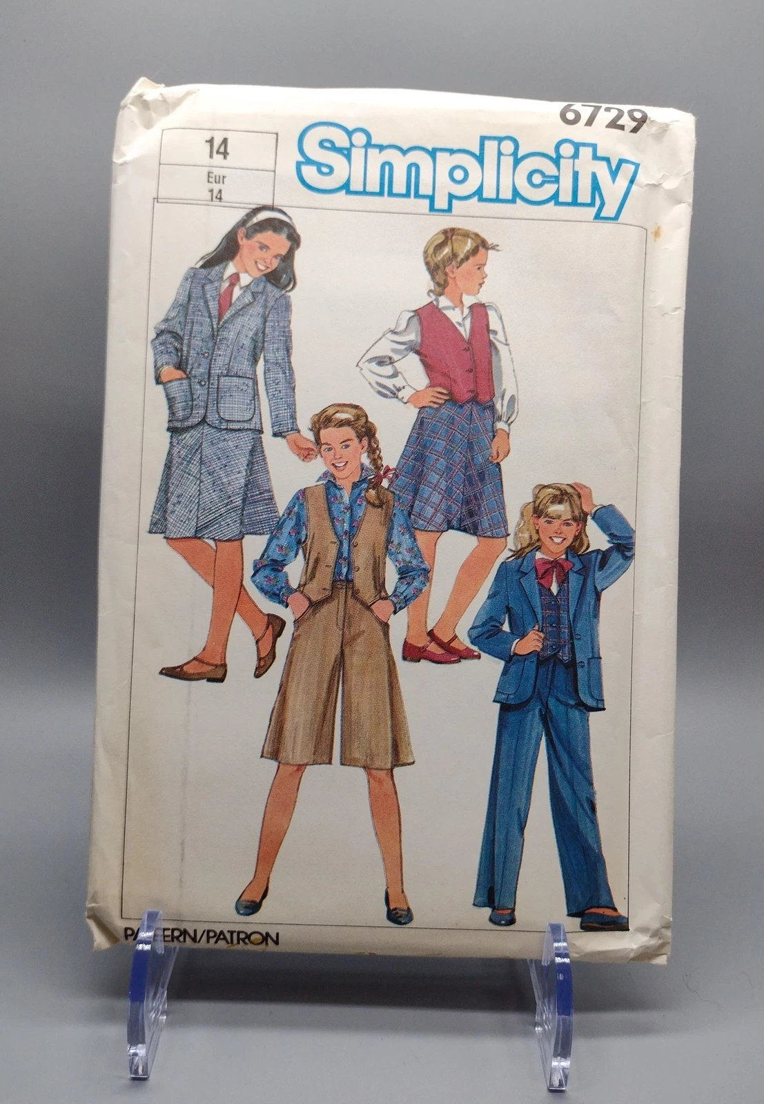 Simplicity 6729 - €5,15 EUR