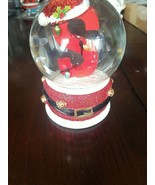 &quot;S&quot; Christmas Snowglobe Brand New-SHIPS SAME BUSINESS DAY - $797.93 MXN