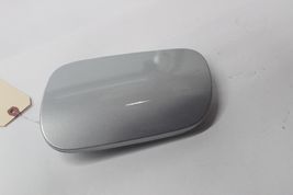 2004-2007 VOLKSWAGEN TOUAREG FUEL LID DOOR COVER J1971 image 7