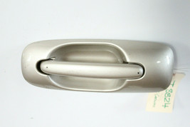 2003-2007 CHRYSLER VOYAGER EXTERIOR FRONT RIGHT PASSENGER DOOR HANDLE J8824 - $45.99