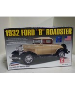 LINDBERG 1932 FORD &quot;B&quot; ROADSTER MODEL KIT  - £35.52 GBP