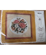 Creative Circle Kit 0610 - Classic Bouquet, Vtg. 1984, Printed Fabric, W... - £10.99 GBP