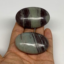 120.9g,  2.2&quot; - 2.4&quot;, 2pcs, Narmada Shiva Lingam Palm-Stone Polished, B29406 - £11.49 GBP