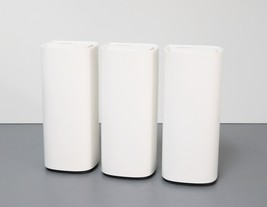 Linksys Velop Pro 7 BE11000 MBE7003 Tri-Band Mesh Wi-Fi 7 System (3-Pack) image 2