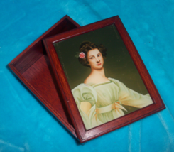 Vintage Victorian Wood &amp; Glass Trinket Box W/ Portrait of Lady - Reverse Painted - £19.24 GBP
