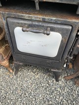 Antique Vintage Gas Stove With Grates and Tray NOT TESTED - £135.51 GBP