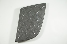 ✅ 2002 - 2006 Chevrolet Avalanche Rear Bumper Lower Step Pad RH Right OEM - $54.40