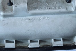 2001-2003 TOYOTA PRIUS FRONT RH PASSENGER SIDE EXTERIOR DOOR HANDLE K4070 image 4