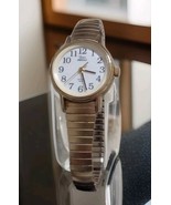 TIMEX INDIGLO QUARTZ LADIES WRIST WATCH GOLD TONE WATER RESISTANT NEW BA... - $222.36 MXN