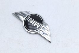 02-06 MINI COOPER HOOD EMBLEM BADGE LOGO E5106 image 4