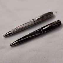 Lot de 2 stylos à bille Visconti Divina Royale noir et blanc, fabriqués en... - $391.14