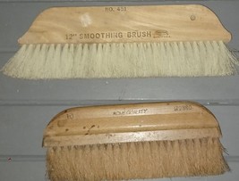 2 Vintage Wallpaper Smoothing Brushes With  Wooden Handles &amp; Natural Bri... - $465.68 MXN