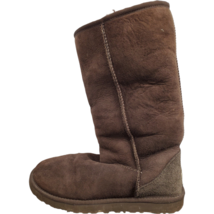 UGG Classic Boots Tall 5815 Dark Brown Suede Leather Round Toe Womens Size 7 - £26.18 GBP