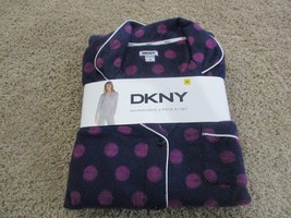 BNWT DKNY Microfleece 2pc PJ set, women, Button up top, 100% polyester - £31.16 GBP