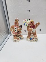 Christmas Fitz and Floyd Essentials Candy Lane Gingerbread Couple Salt/P... - $208.12 MXN