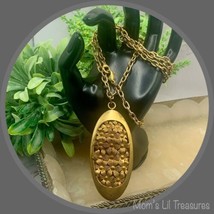Gold Brass Tone Flower Design Oval Shape Pendant 32” Chain • Vintage Jew... - $13.72