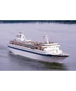 SL0828 - Royal Caribbean Cruise Liner - Nordic Prince - photograph 6x4 - $2.80