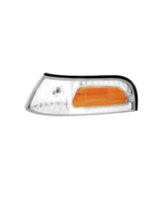 FO2520147V DRIVER SIDE FRONT PARKING/SIDE MARKER LENS AND HOUSING - $649.11 MXN