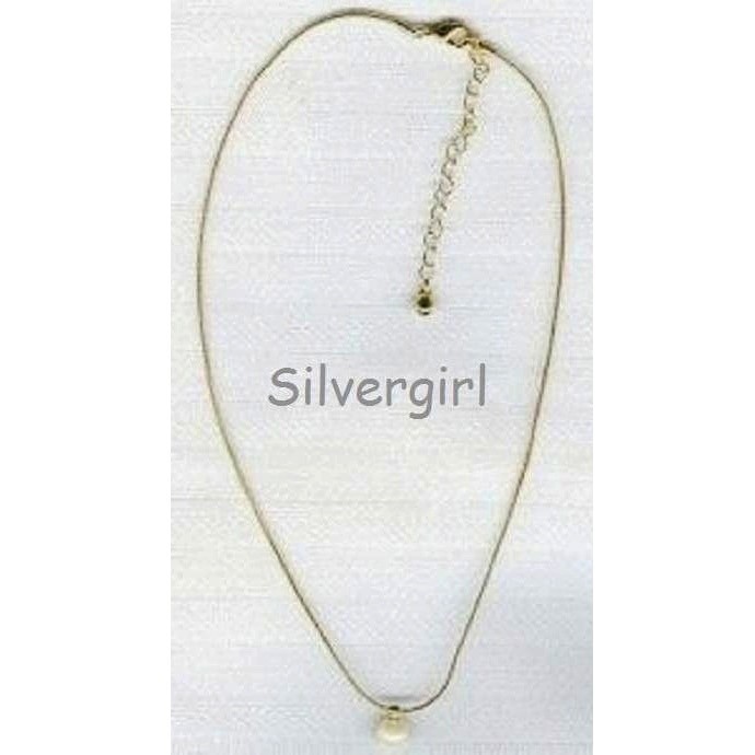 Avon Pearl Solitaire Adjustable Necklace  - $12.99